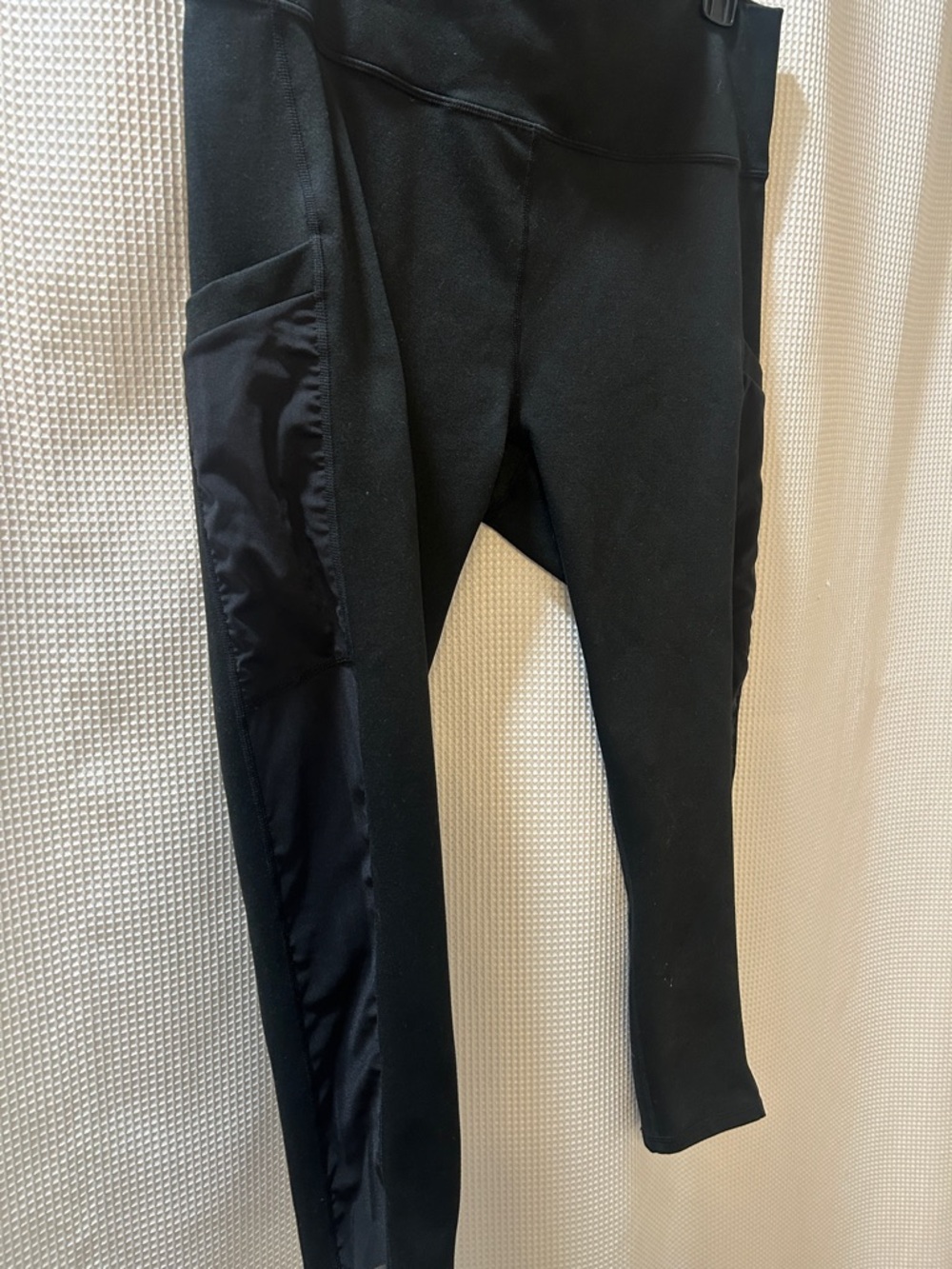 Fabletics Powerhold On-the-Go Leggings Mesh High-Waisted Capris Women’s XXL - Picture 5 of 13